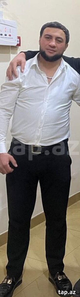 Nəzarətçi işi axtarıram