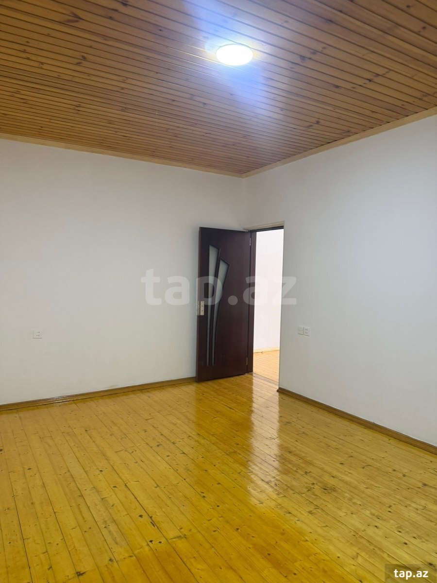 Həyət evi, Hövsan qəs. (20)