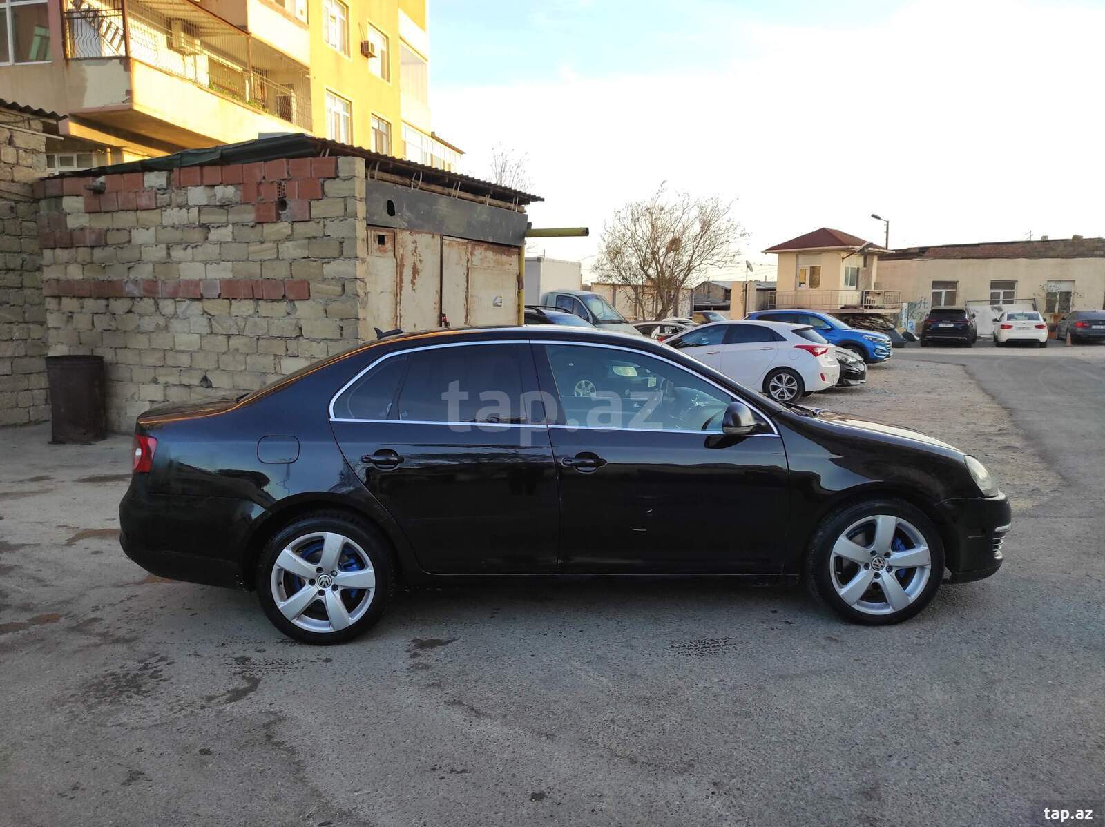 Volkswagen Jetta, 2006 il (3)