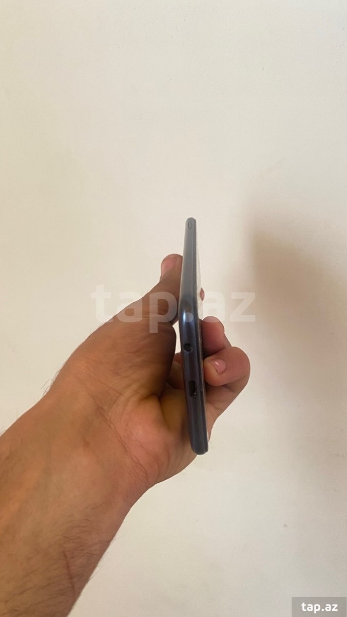Samsung Galaxy A10 Black 32GB/2GB (4)