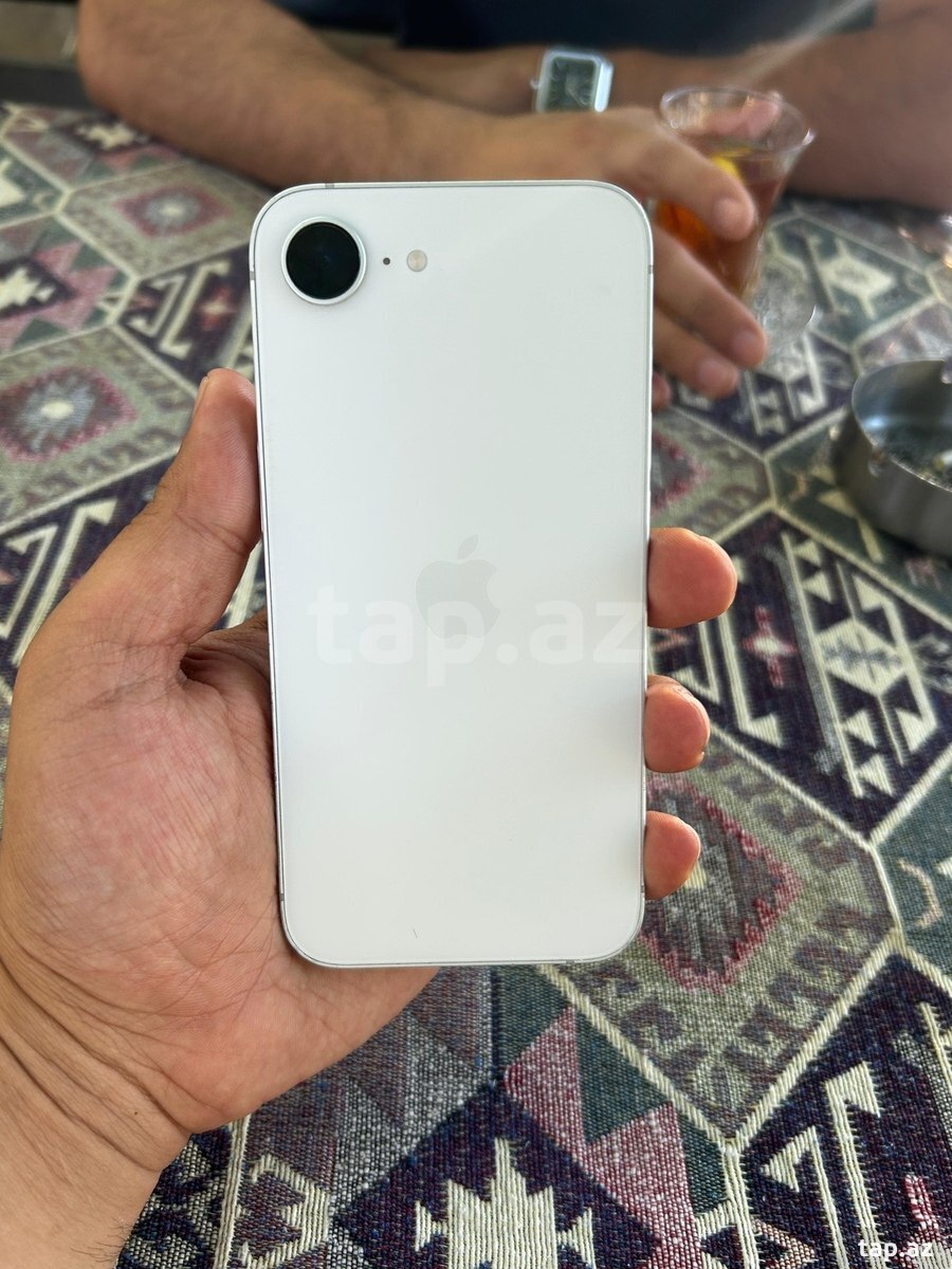 Apple iPhone 16e White 256GB/8GB