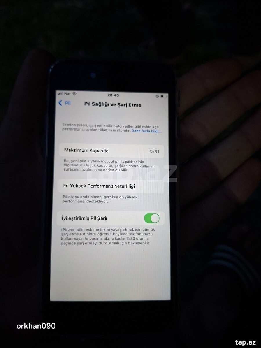 Apple iPhone 8 Space Gray 64GB (3)