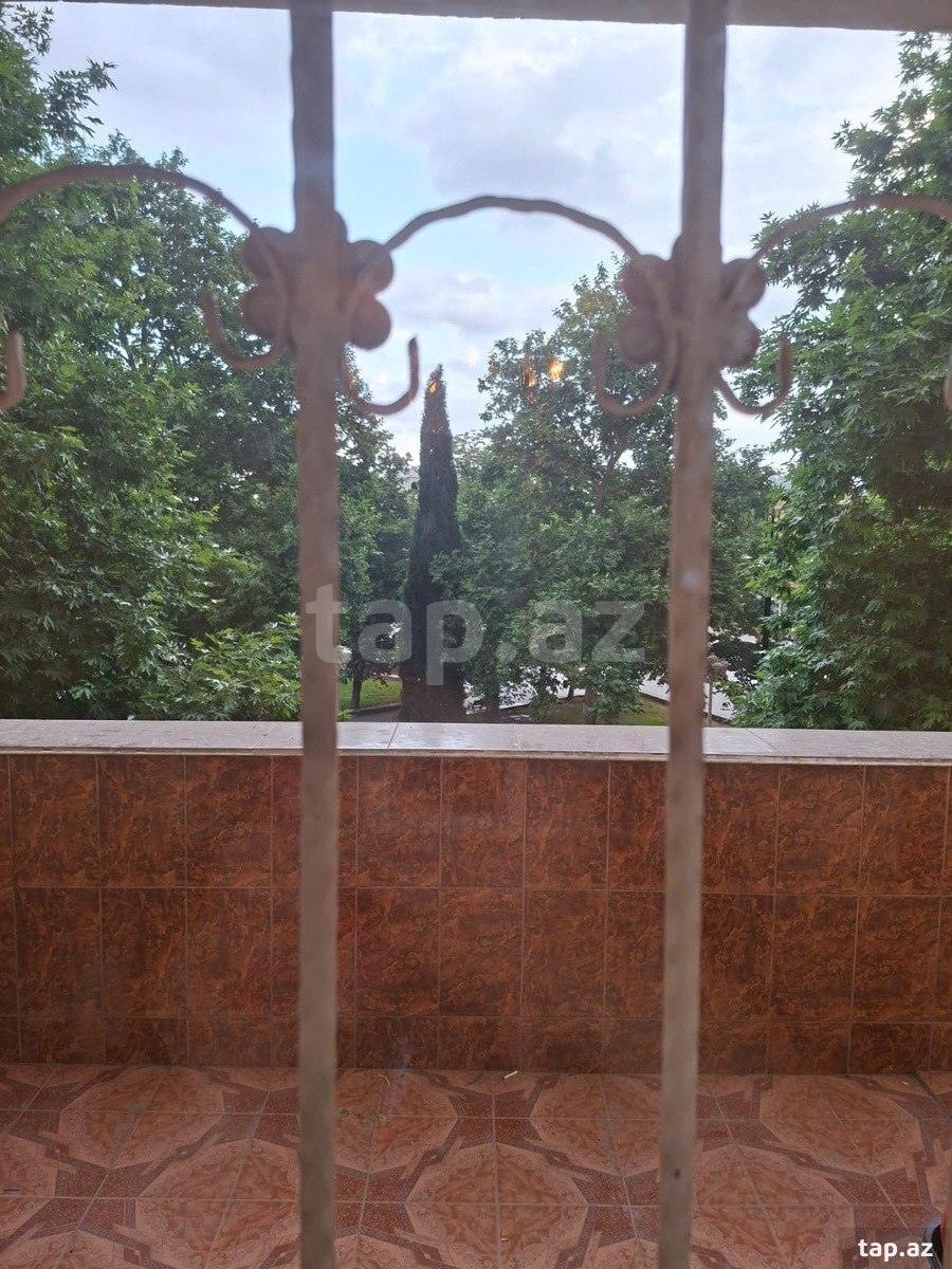 3-otaqlı mənzil kirayə verilir, Gəncə ş., 70 m² (3)