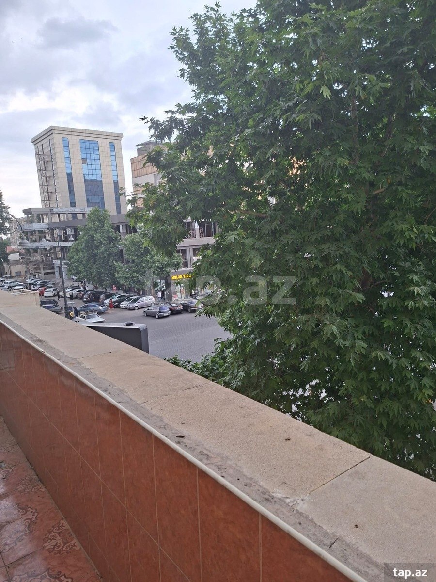 3-otaqlı mənzil kirayə verilir, Gəncə ş., 70 m² (4)