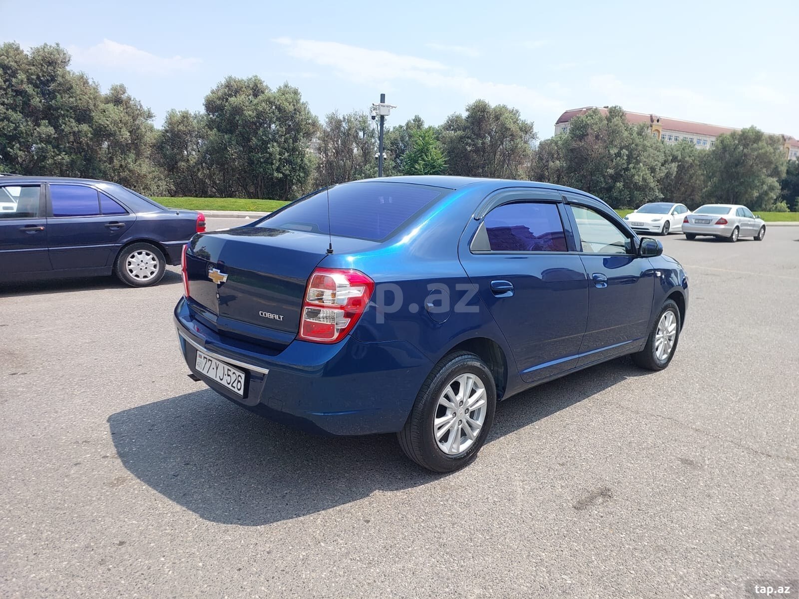 Chevrolet Cobalt, 2024 il (13)