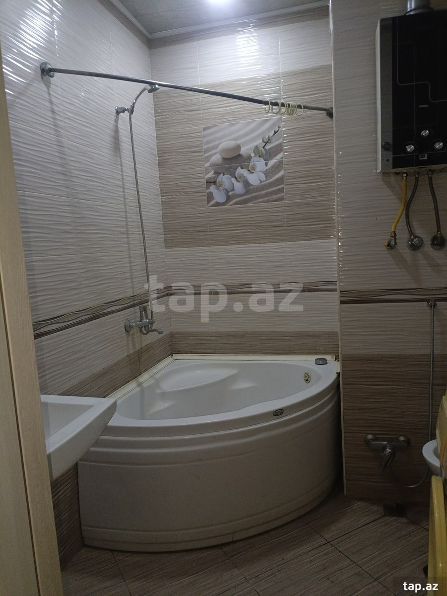 3-otaqlı mənzil kirayə verilir, Gəncə pr. 57, 81 m² (6)
