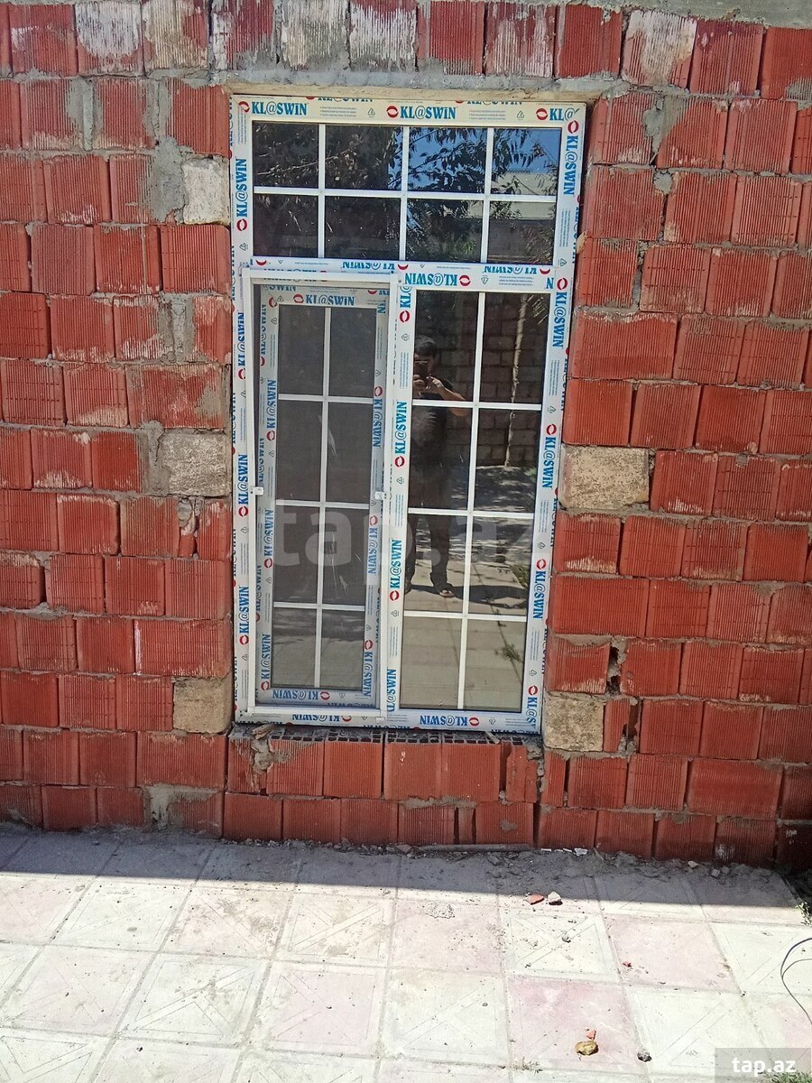 Plastik qapı və pəncərə (25)