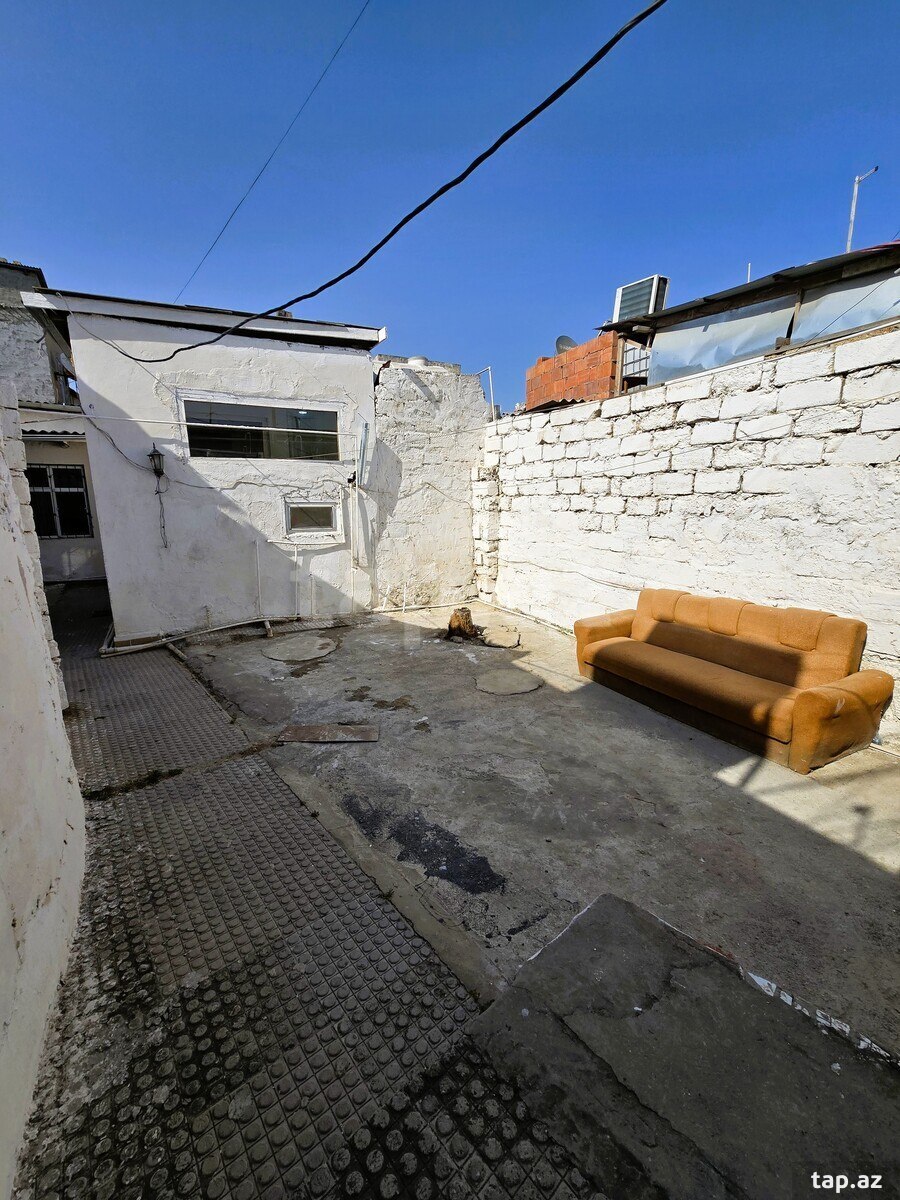Həyət evi, Keşlə qəs. (23)