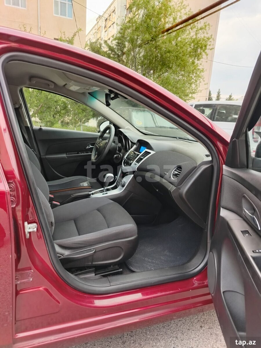Chevrolet Cruze, 2015 il (14)