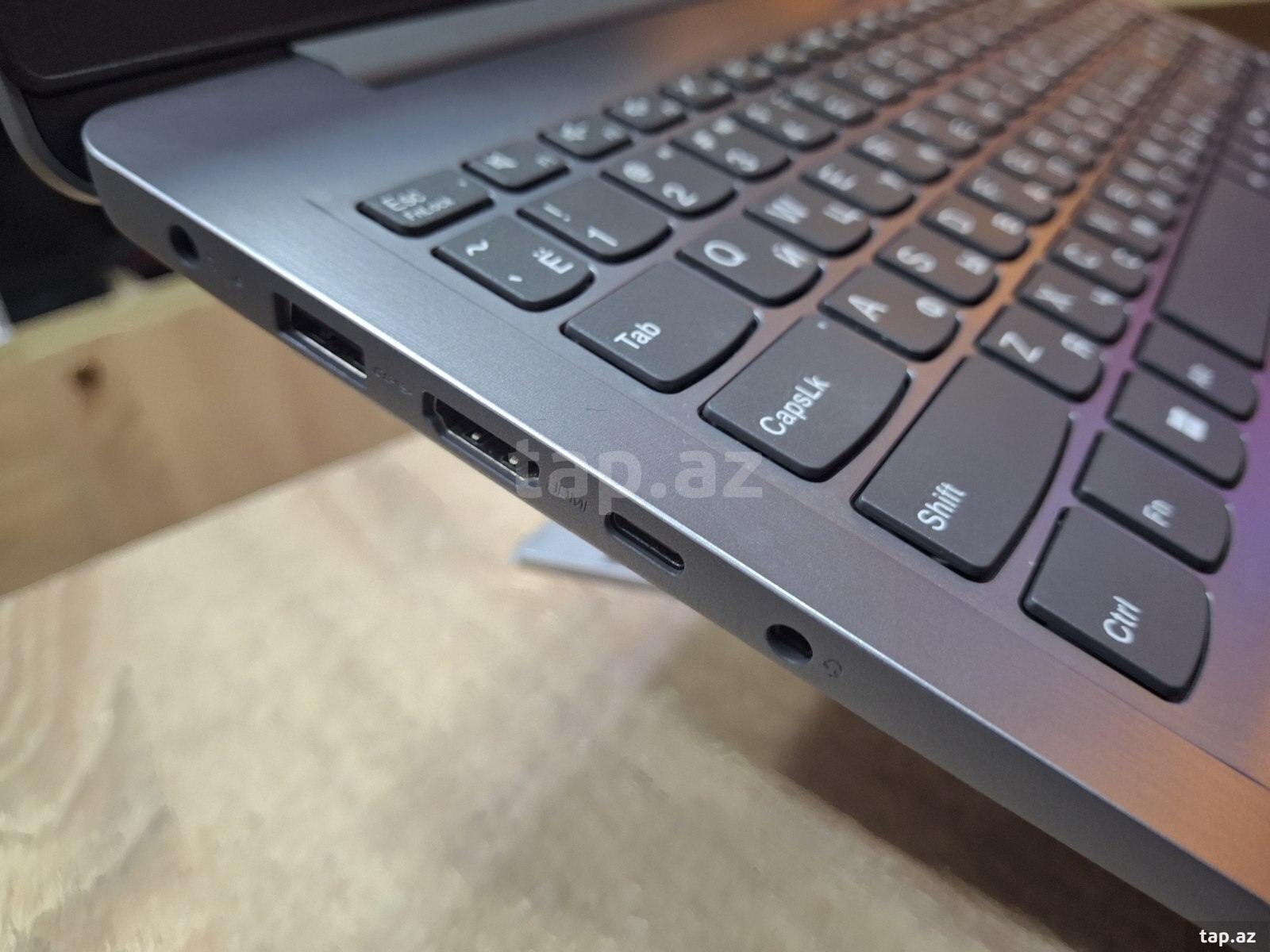 Noutbuk Lenovo i7 1255U 16GB RAM 512GB SSD (7)