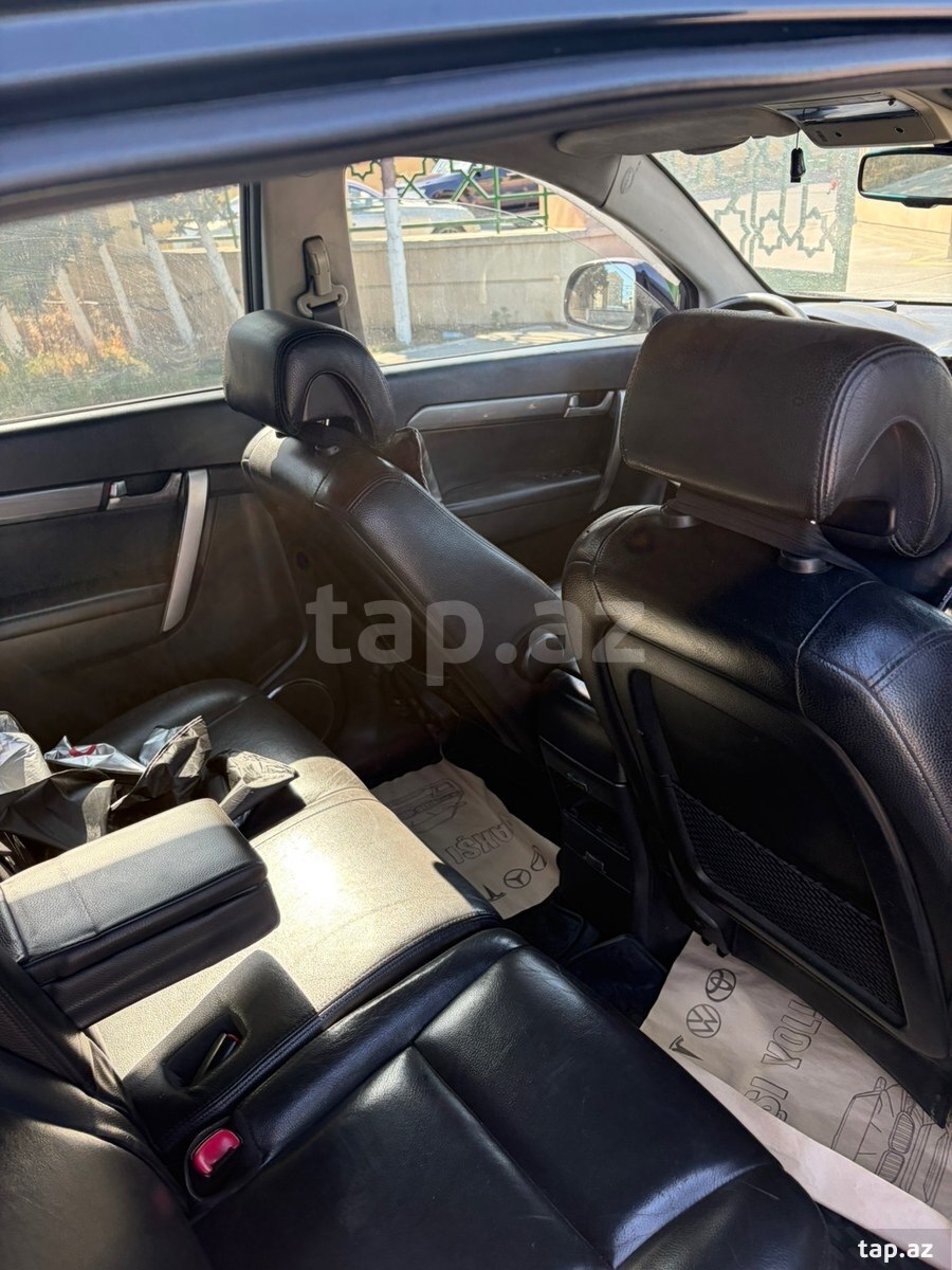 Chevrolet Captiva, 2008 il (3)