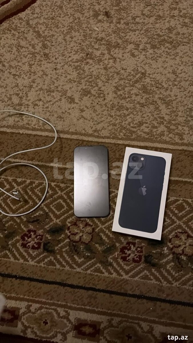 Apple iPhone 13 Midnight 128GB/4GB (5)