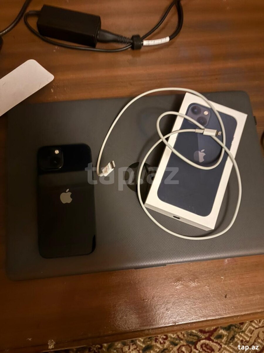 Apple iPhone 13 Midnight 128GB/4GB