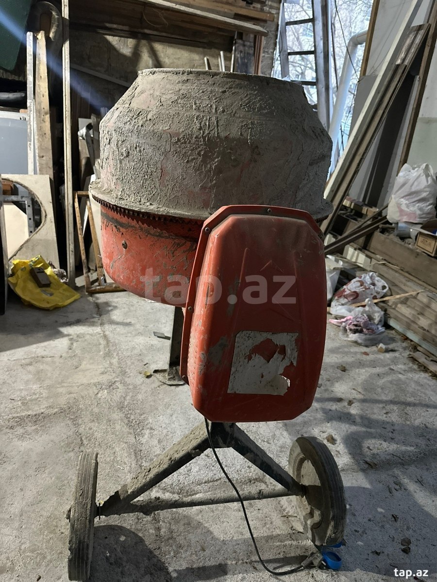 Beton qarışdıran  (4)