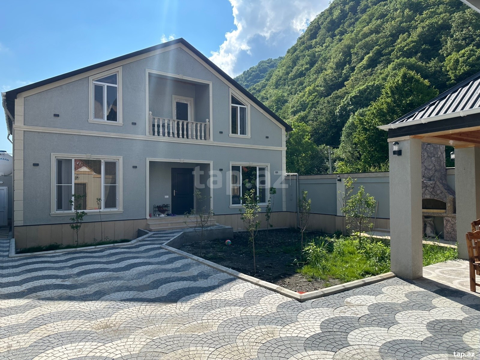Villa kirayə verilir, Qax r. (2)