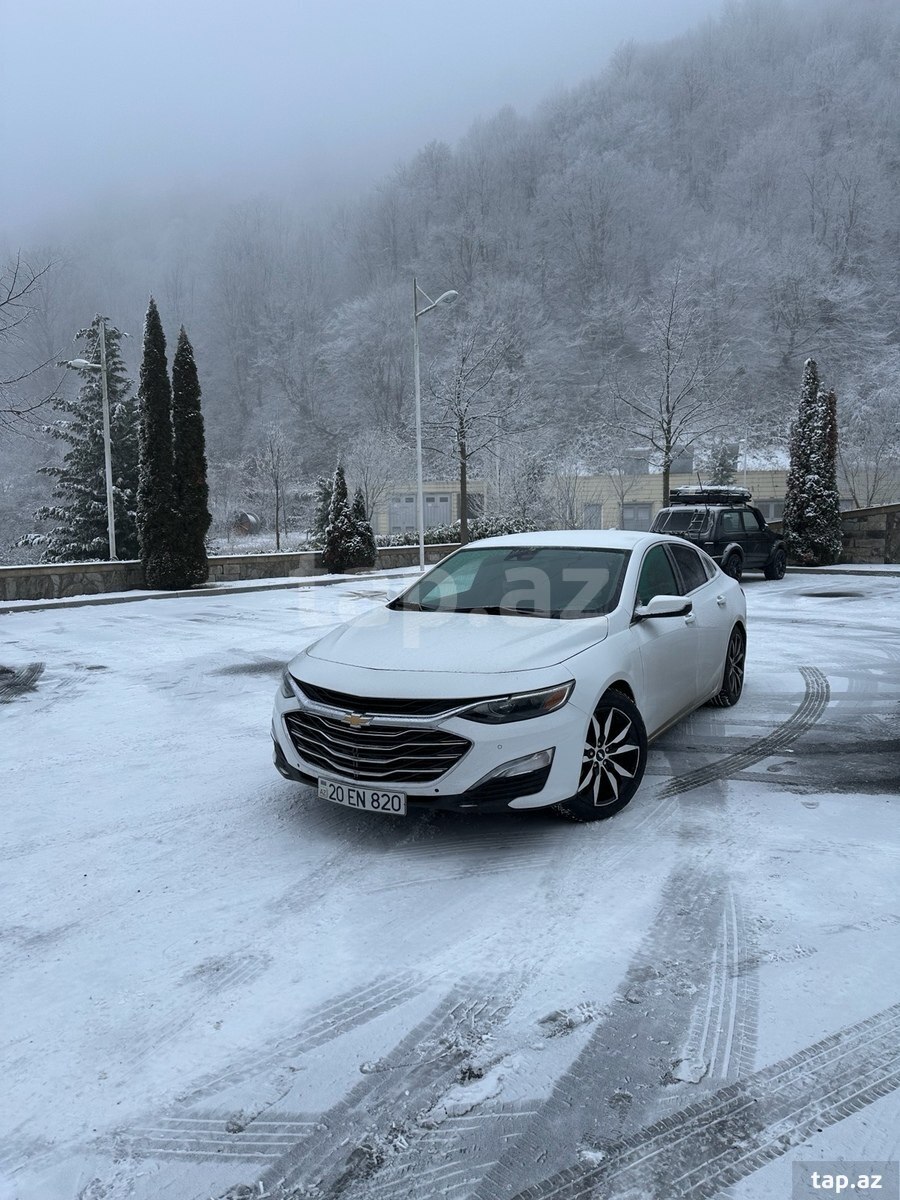 Chevrolet Malibu, 2018 il (4)