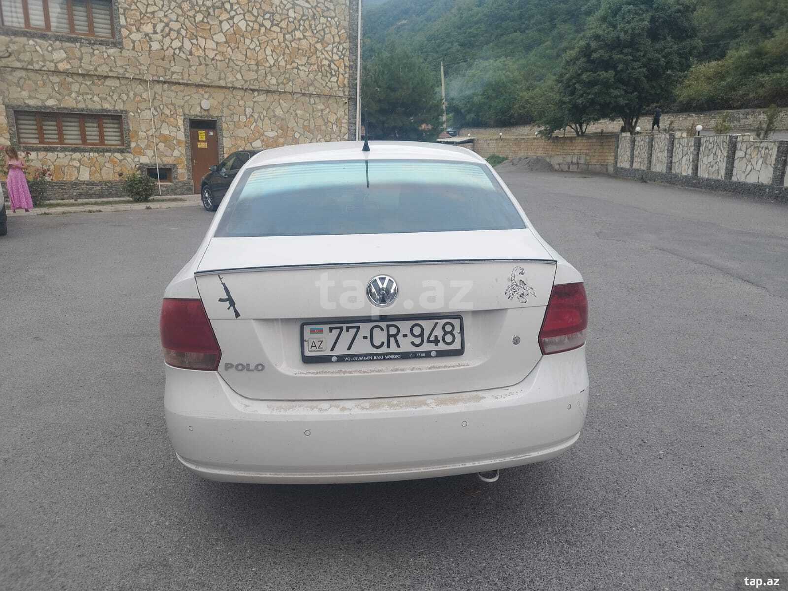 Volkswagen Polo, 2013 il (5)