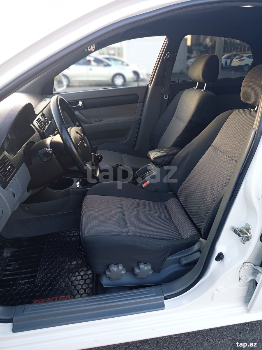 Daewoo Gentra, 2014 il (7)