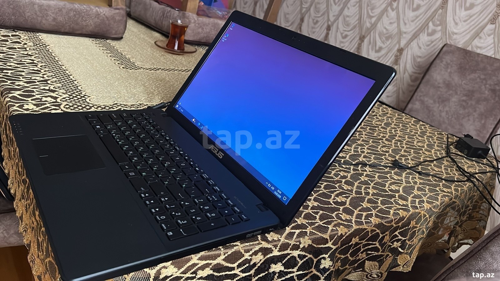 Noutbuk Asus  (4)