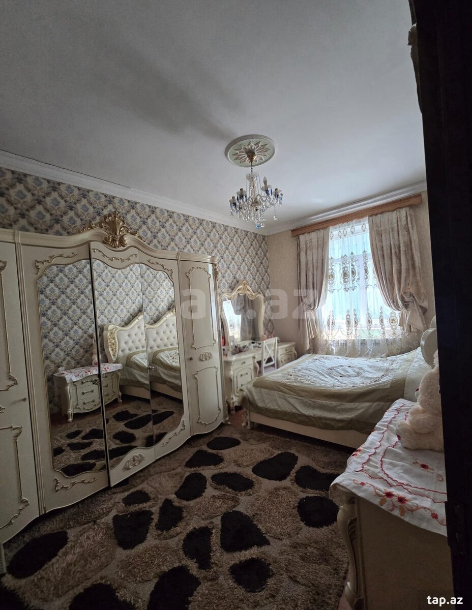 Həyət evi, Qaraçuxur qəs. (17)