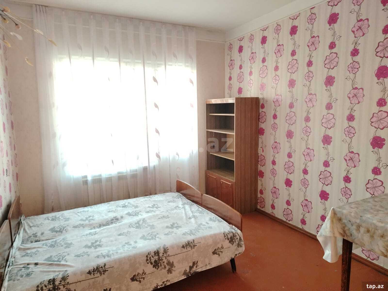 3-otaqlı mənzil kirayə verilir, 8-ci mkr., 100 m² (3)