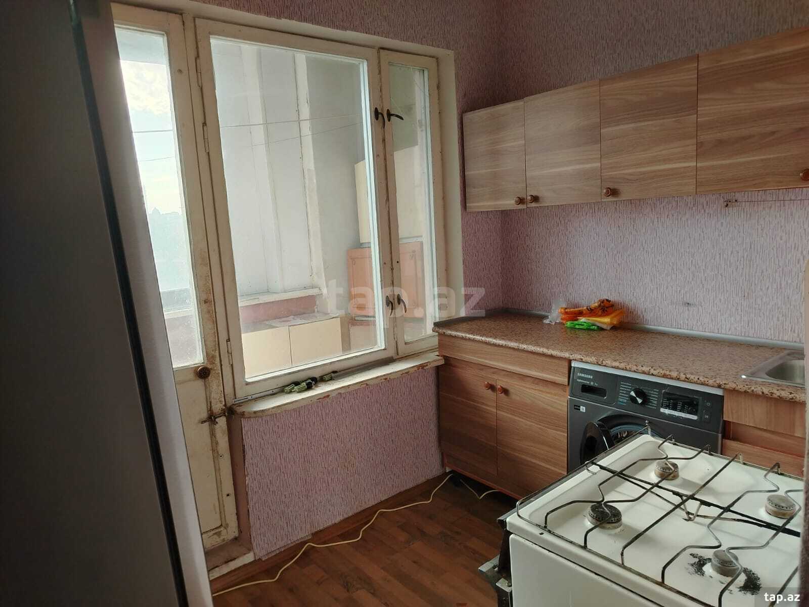 3-otaqlı mənzil kirayə verilir, 8-ci mkr., 100 m² (5)