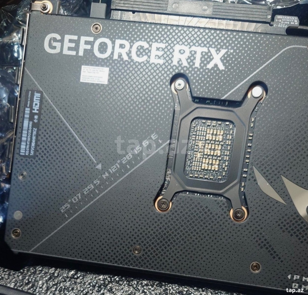 Video kart Asus RTX 5070 Rog Strix OC 12GB (3)