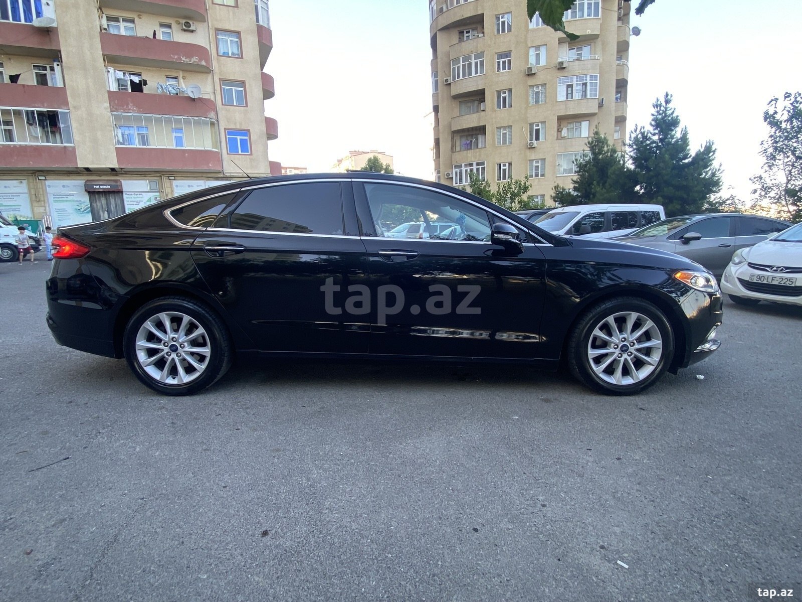 Ford Fusion, 2017 il (4)