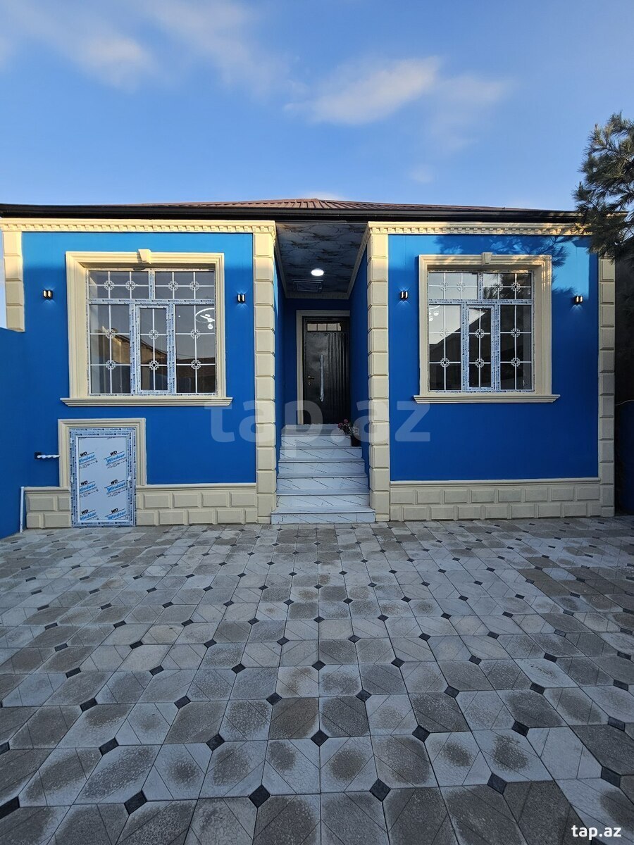Həyət evi, Binə qəs. (2)