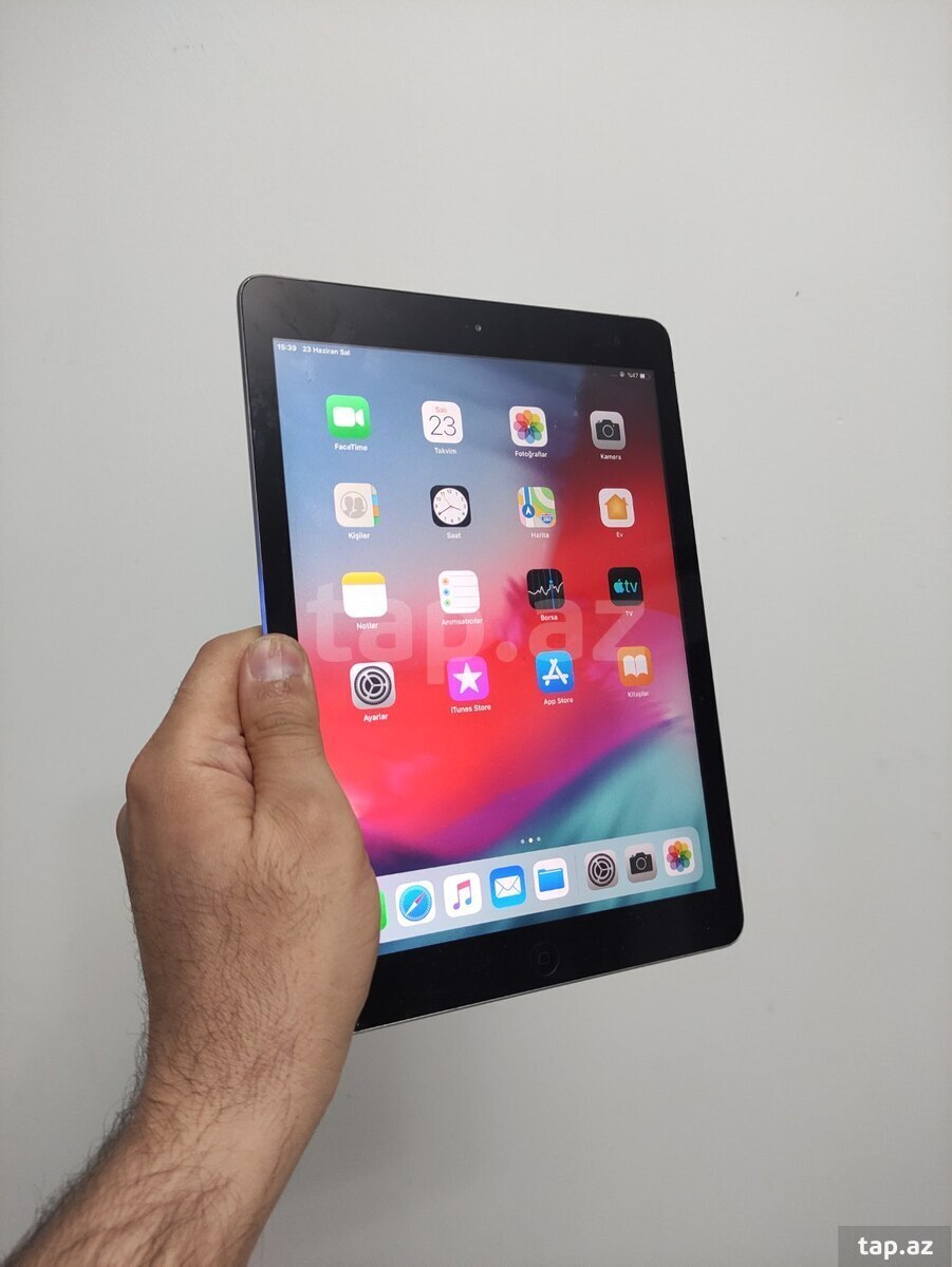 Apple iPad Air 2016 Silver, 16GB/2GB (2)