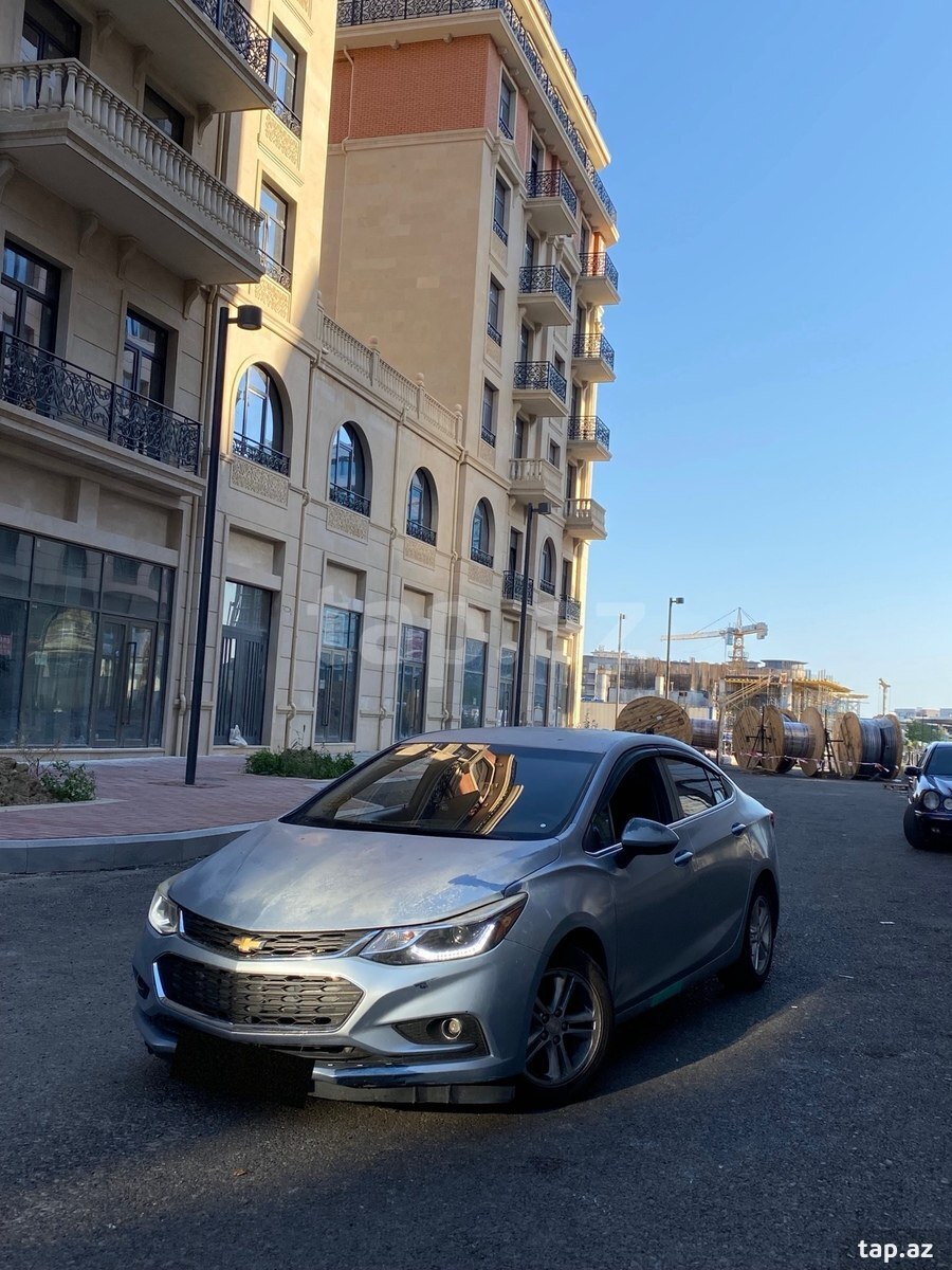 Chevrolet Cruze, 2018 il (2)