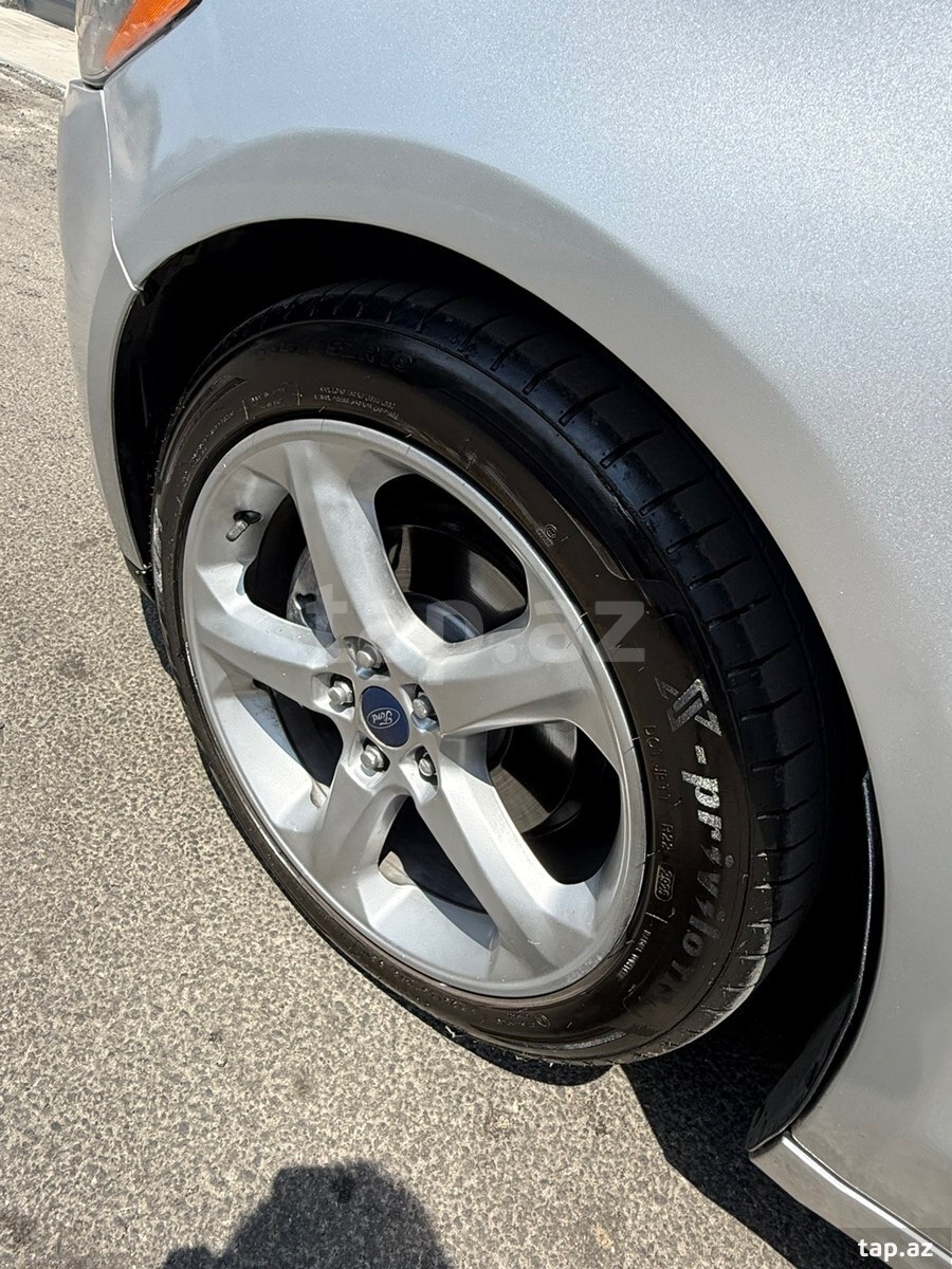Ford Fusion, 2016 il (7)