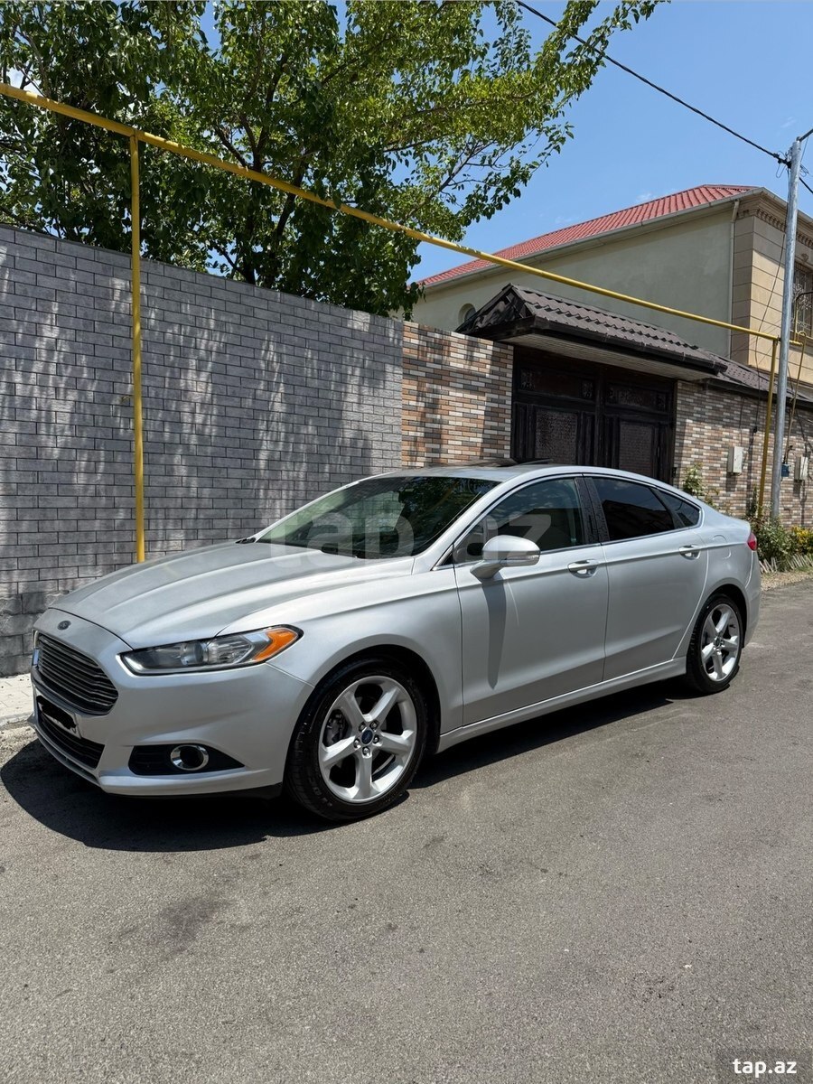 Ford Fusion, 2016 il