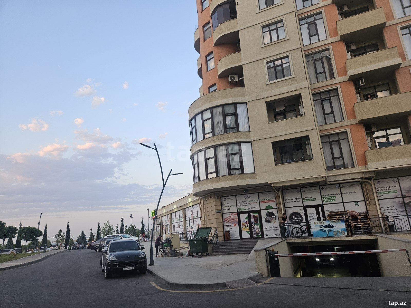 Qaraj, Sumqayıt ş.