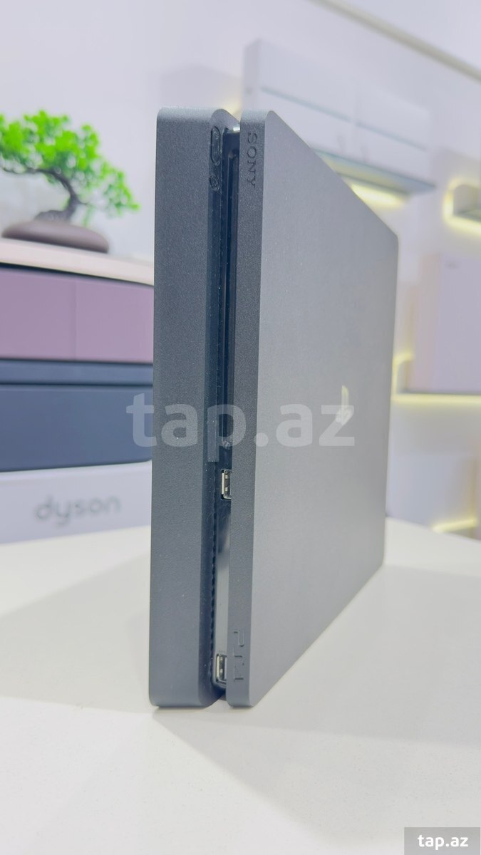PS4 Slim 1TB (7)