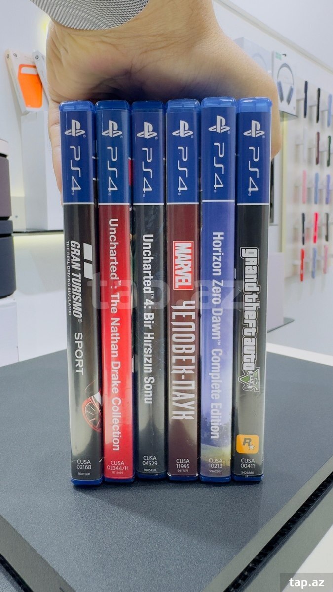 PS4 Slim 1TB (11)
