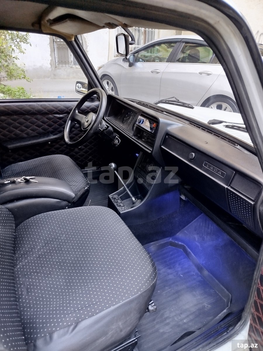 LADA (VAZ) 2107, 2004 il (3)