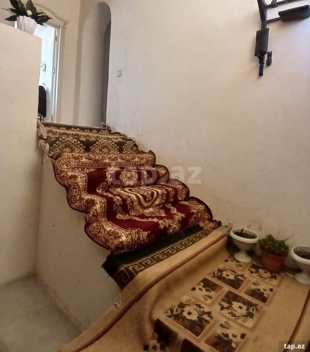 Həyət evi, Hövsan qəs. (5)