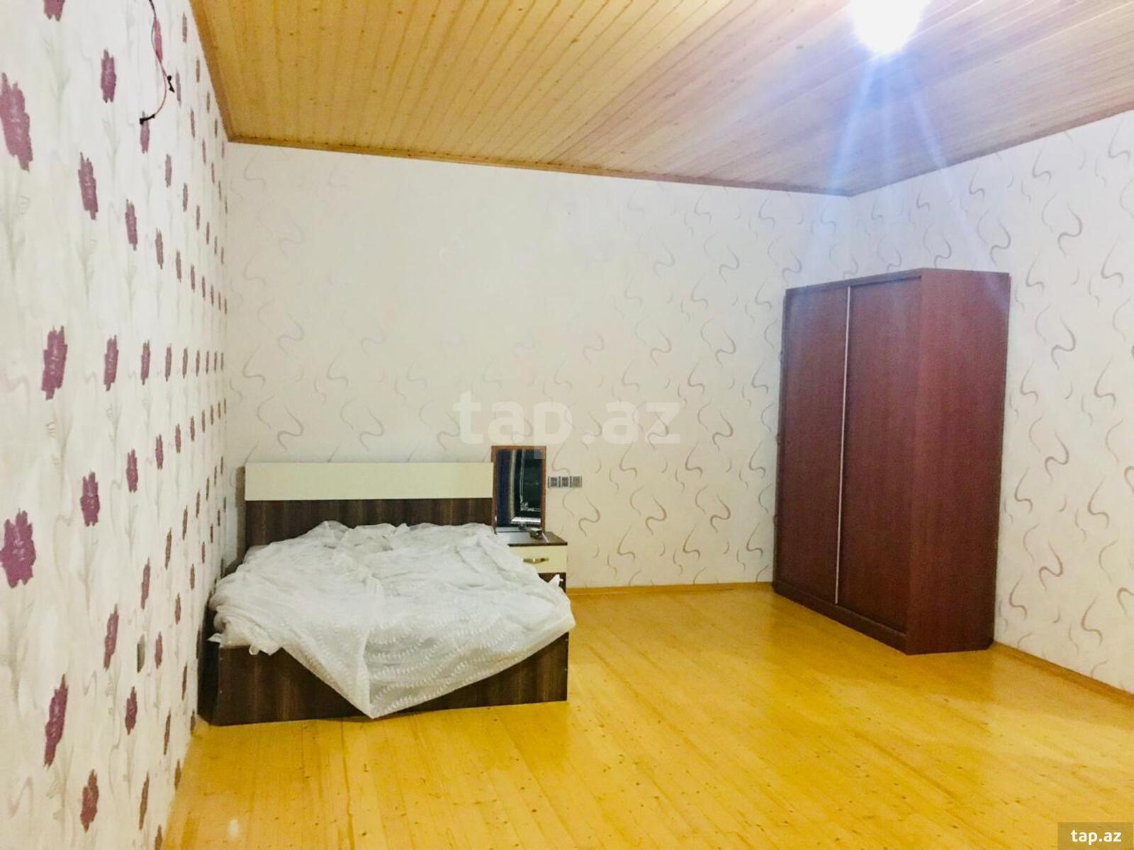 Həyət evi, Ordubadi küc. 55 (15)