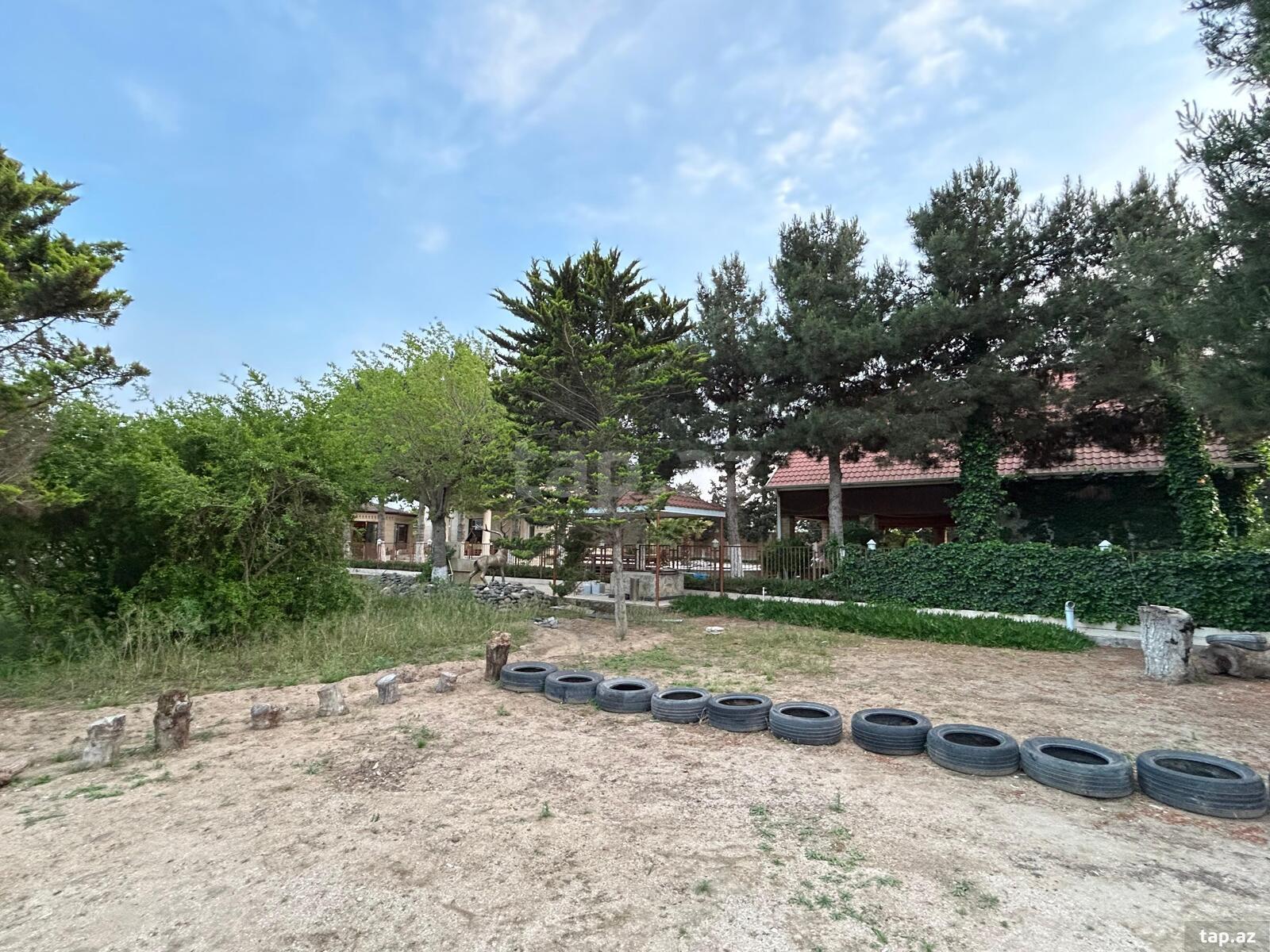 Bağ evi, Mərdəkan qəs. (8)
