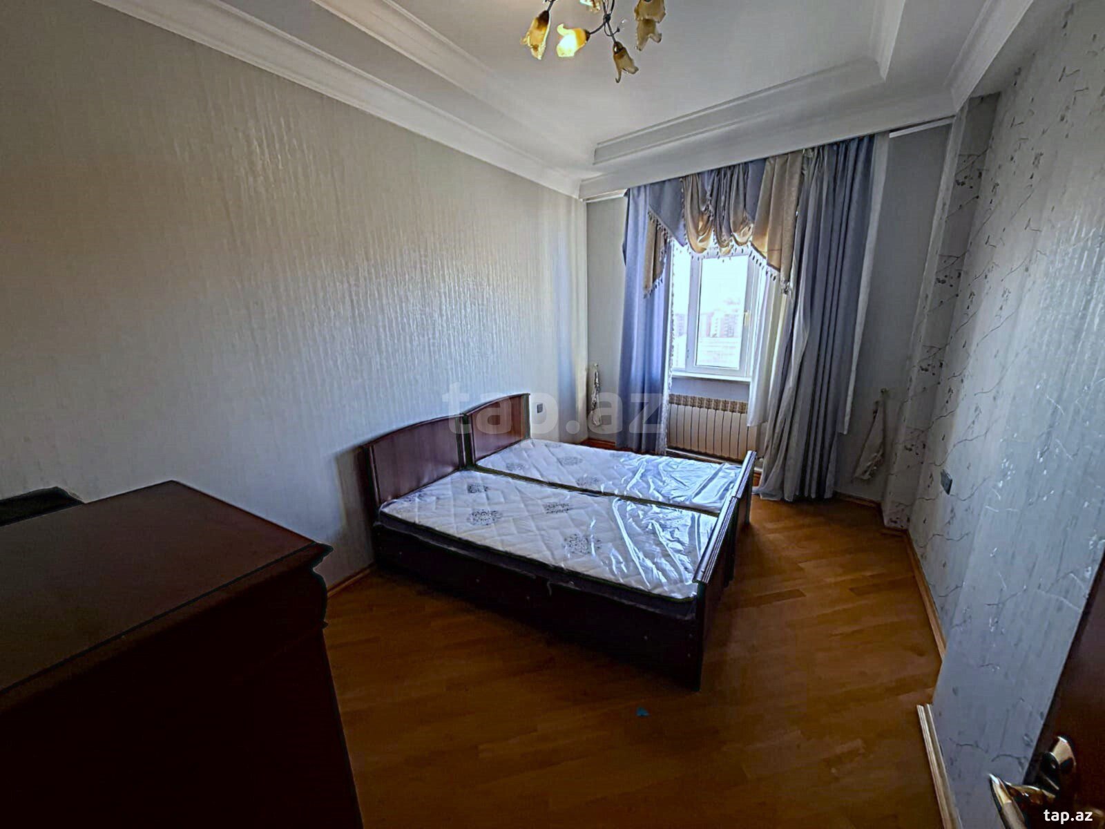 4-otaqlı yeni tikili, Təbriz küç., 150 m² (4)