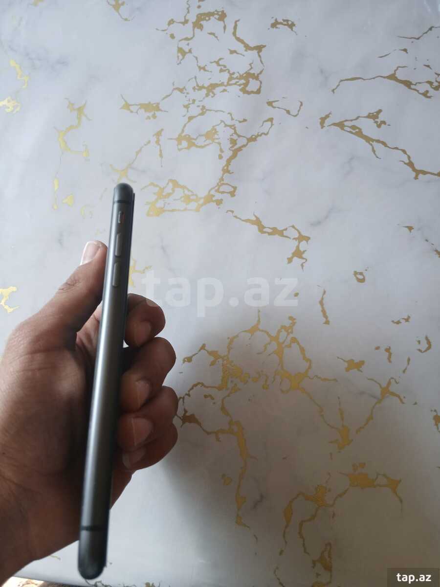Apple iPhone 11 Black 128GB/4GB (7)