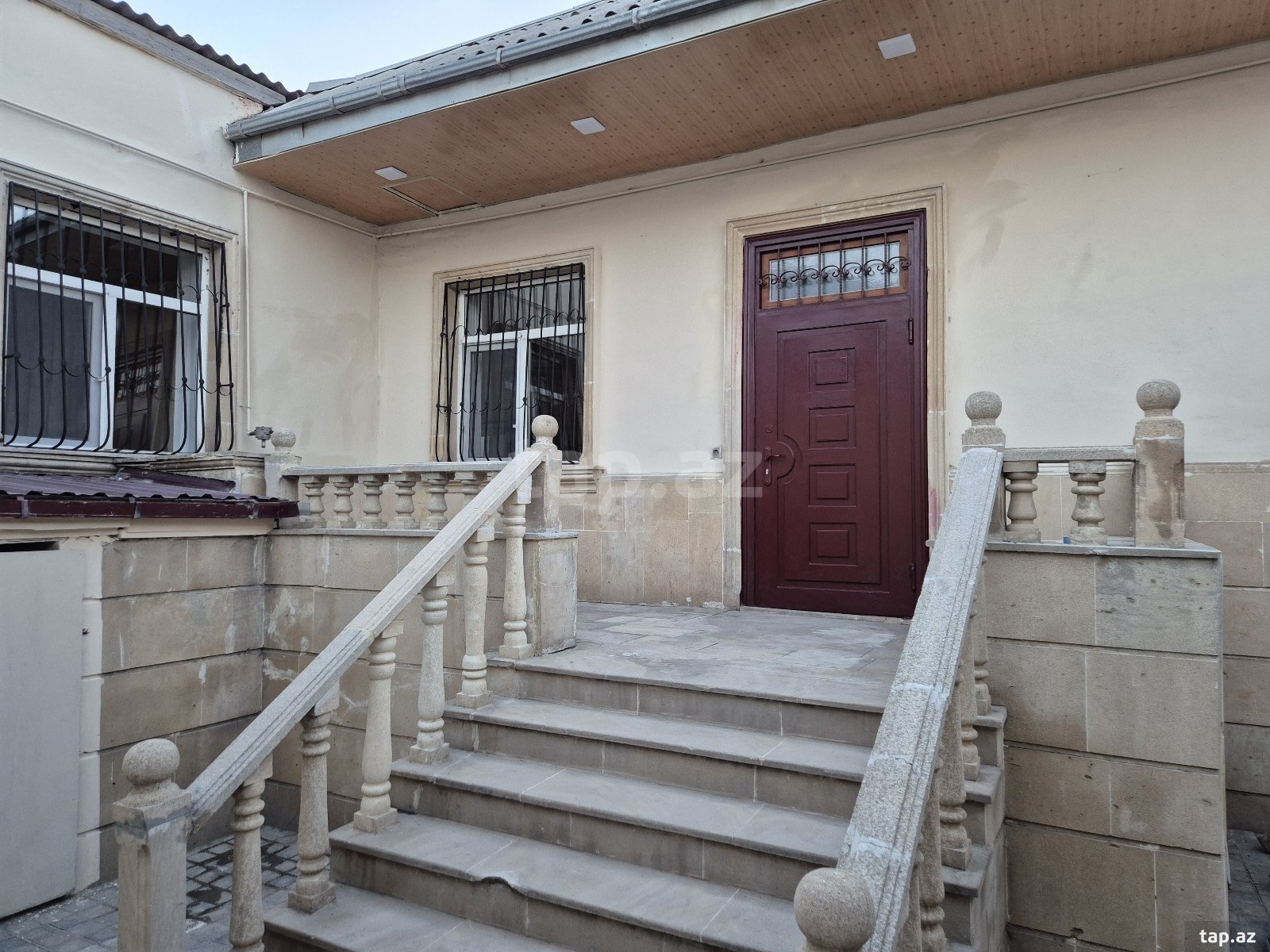 Ofis icarəyə verilir, Babək pr. (2)