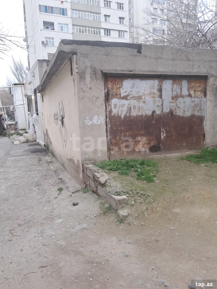 Qaraj, S. S. Axundov küç. (2)