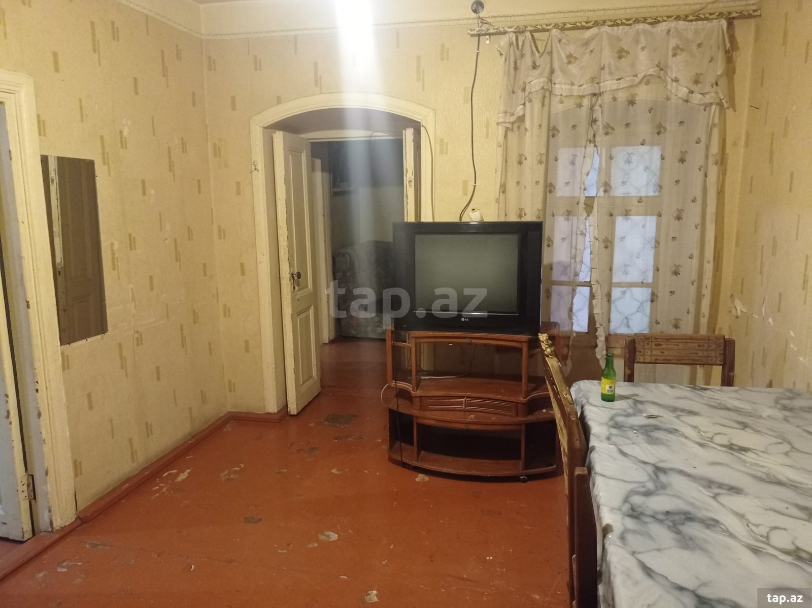 3-otaqlı mənzil kirayə verilir, 28 May m., 70 m² (8)