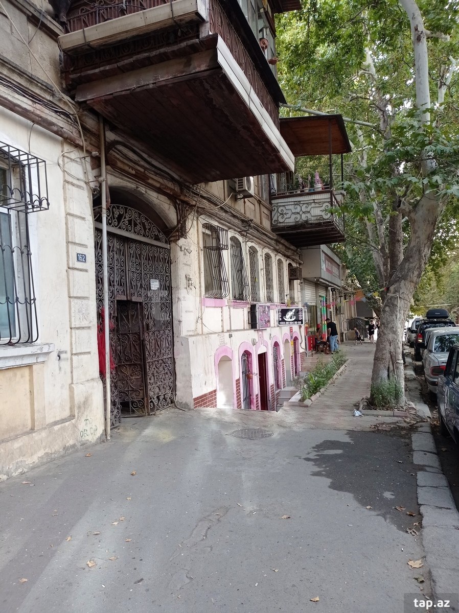 3-otaqlı mənzil kirayə verilir, 28 May m., 70 m² (9)