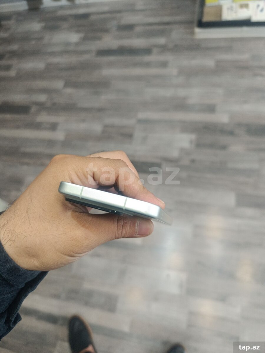Xiaomi 15 Green 512GB/16GB (11)