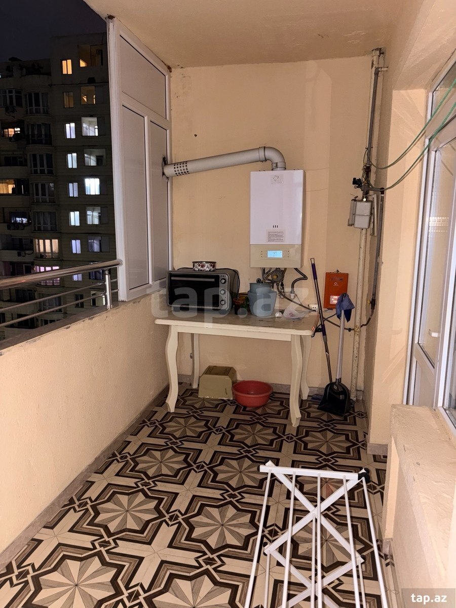 3-otaqlı yeni tikili kirayə verilir, 8 Noyabr m., 120 m² (19)