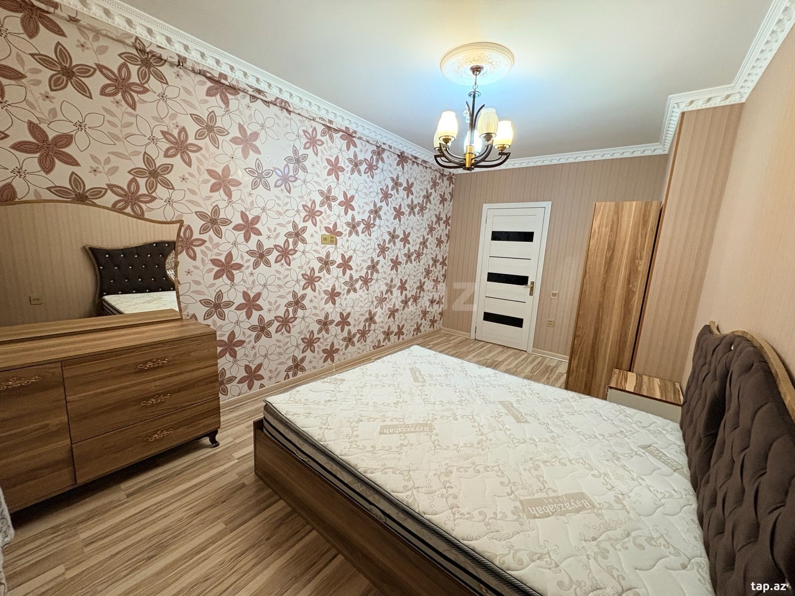 3-otaqlı yeni tikili kirayə verilir, 8 Noyabr m., 120 m² (18)