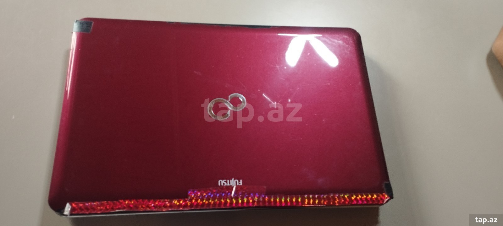 Fujitsu LIFEBOOK A Series (AH531) (2)
